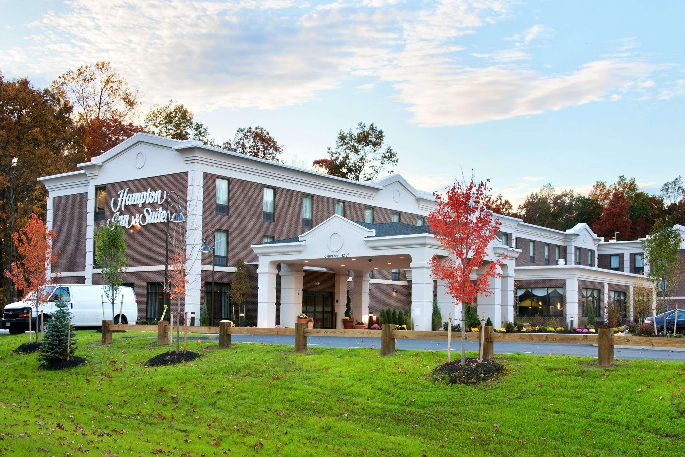 Hampton Inn And Suites Hartford/Farmington Εξωτερικό φωτογραφία