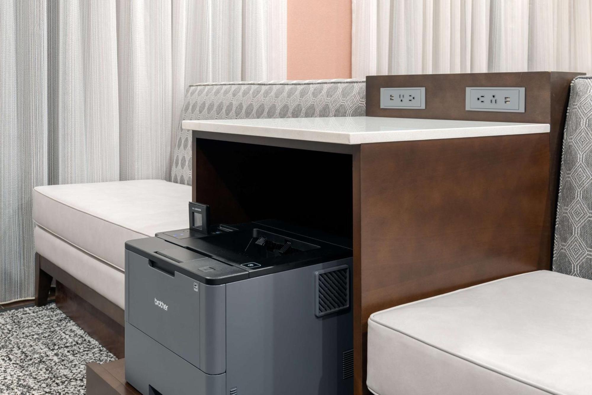 Hampton Inn And Suites Hartford/Farmington Εξωτερικό φωτογραφία
